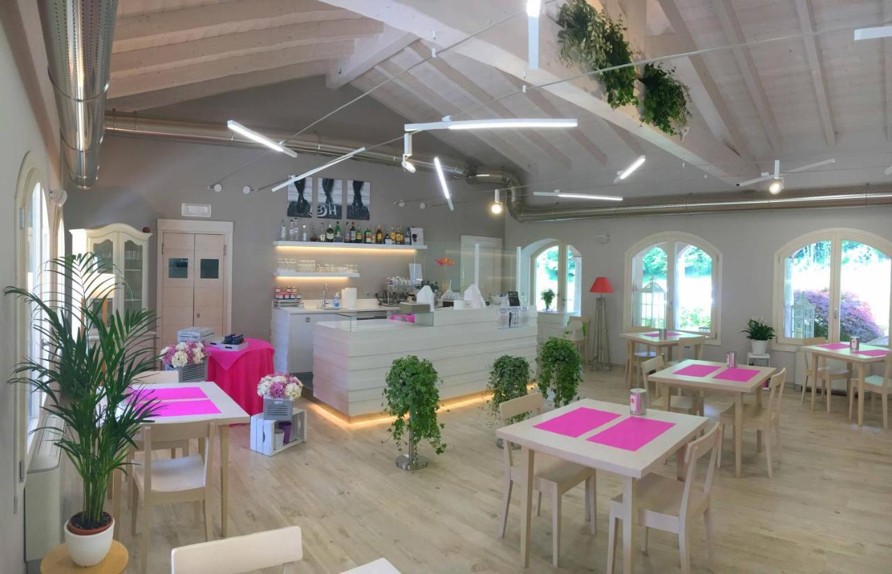 Bianco Hotel Primaluna Bagian luar foto
