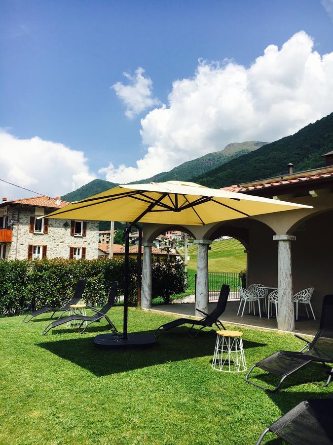Bianco Hotel Primaluna Bagian luar foto