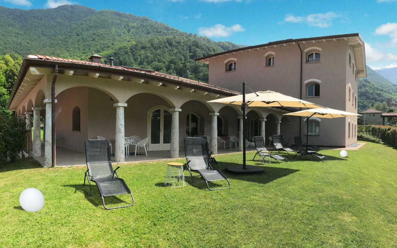 Bianco Hotel Primaluna Bagian luar foto